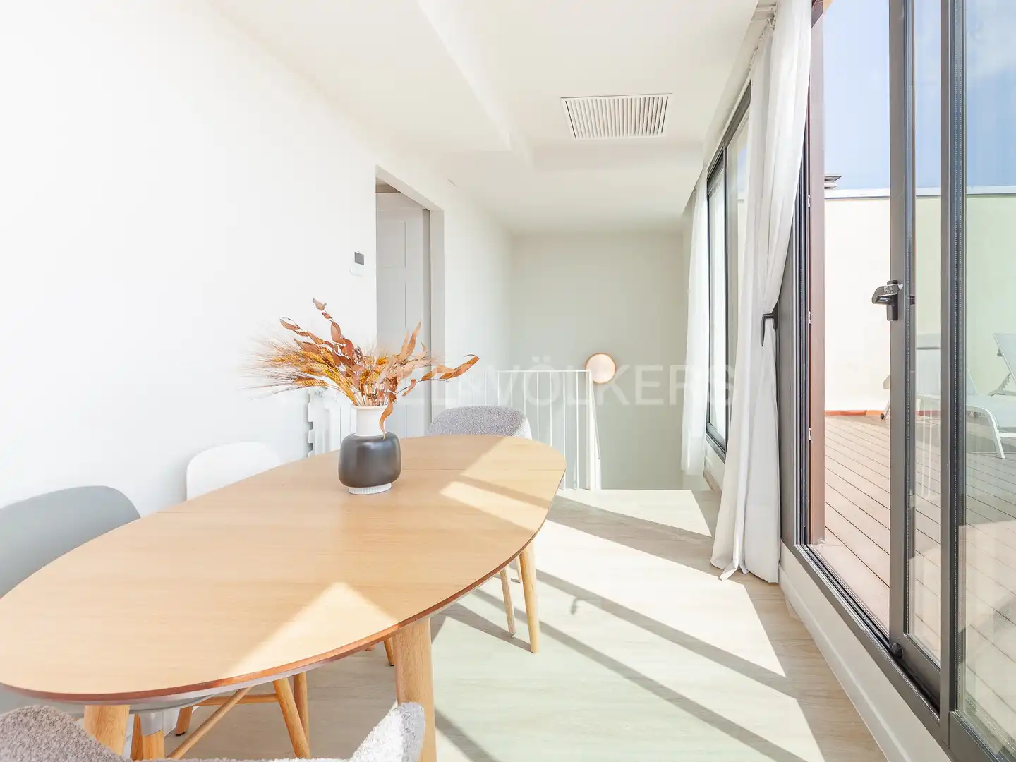 Dining room of Attic for sale in Barcelona  with Air Conditioner, Heating and Parquet flooring