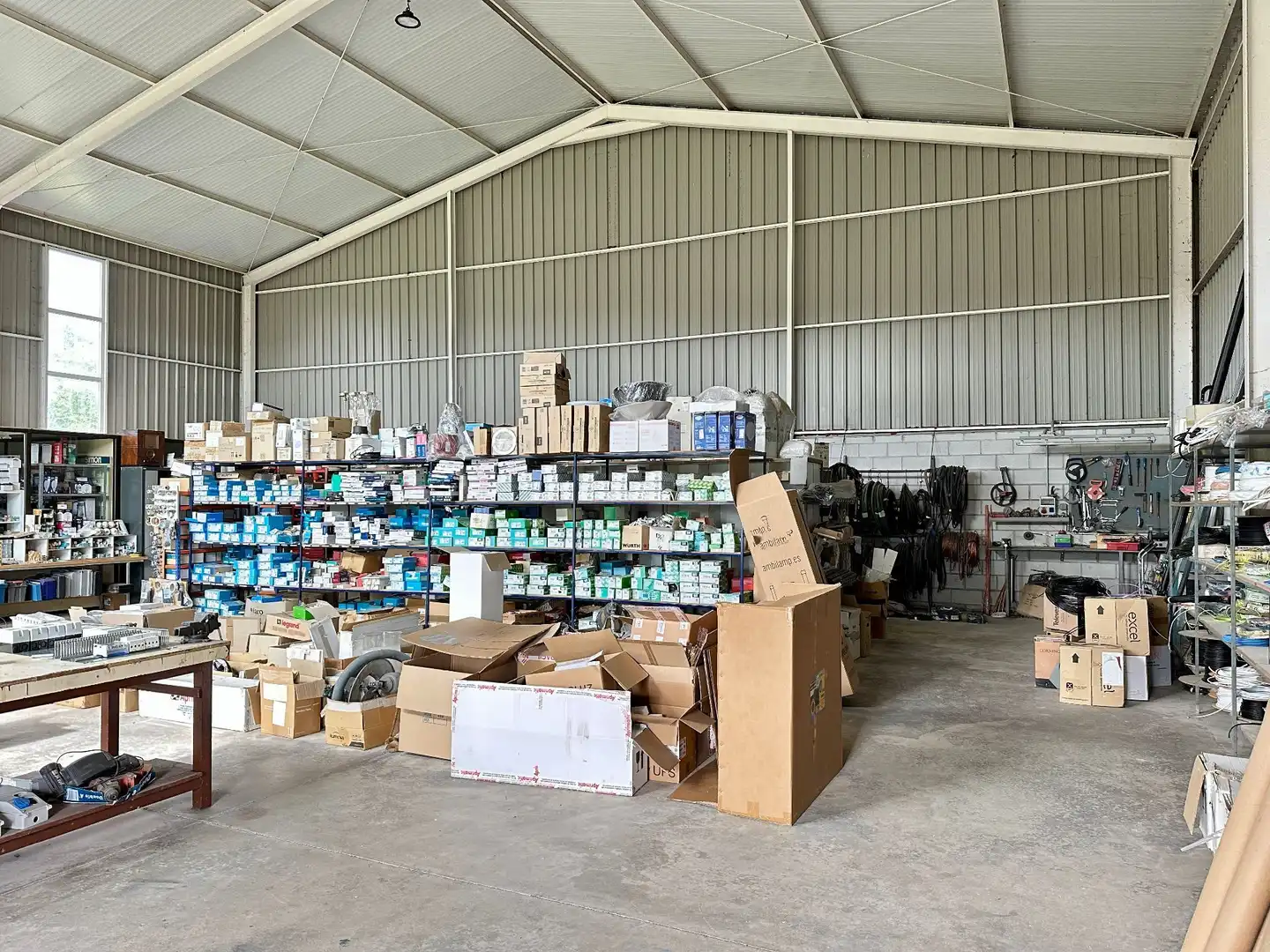 Industrial buildings for rent in Bareyo