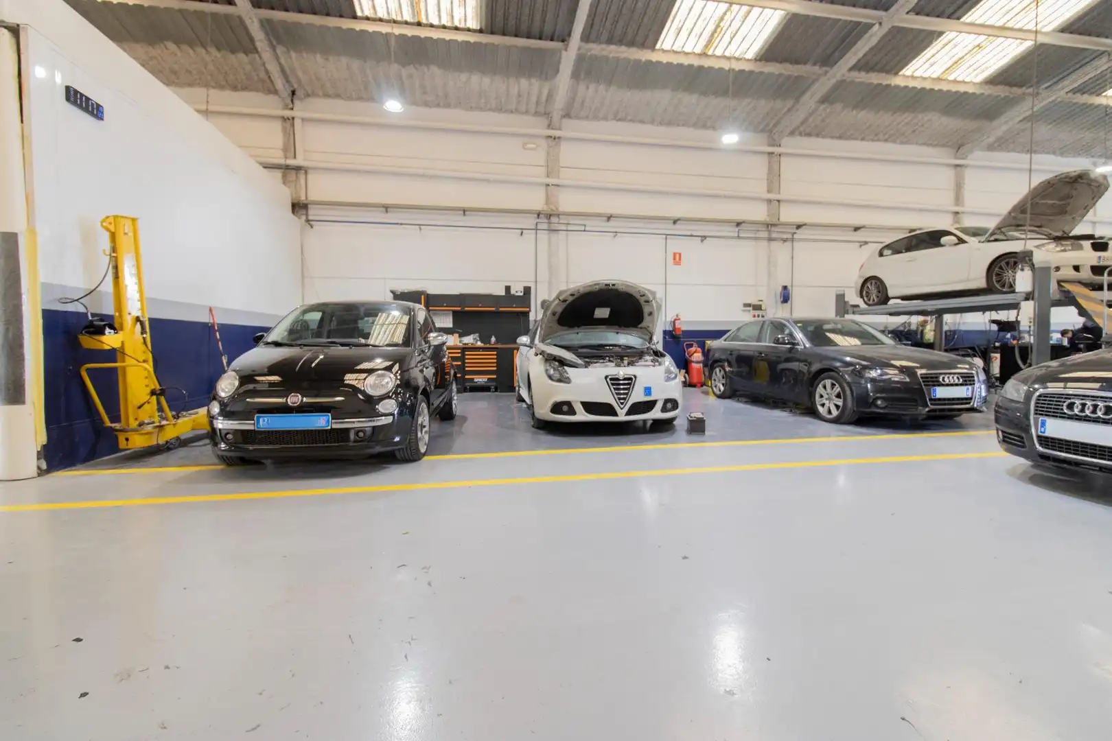 Parking de Nave industrial en venta en Sagunto / Sagunt