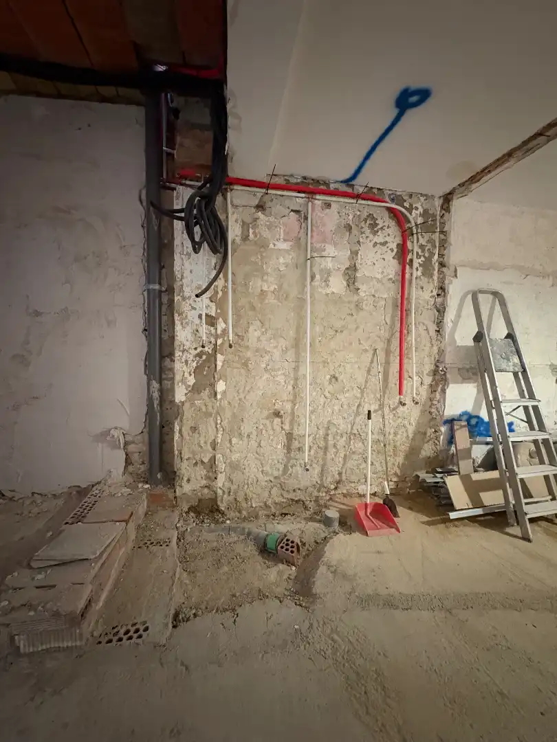 Casa adosada en venta en Carmona con Terraza