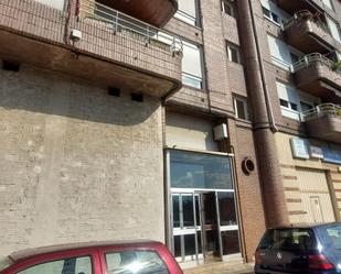 Vista exterior de Pis en venda en Torrelavega 