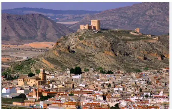 Vista exterior de Casa o xalet en venda en Jumilla amb Traster, Piscina i Forn