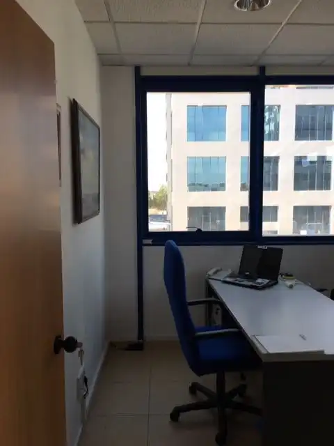 Office for sale in Sevilla