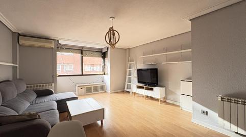 Foto 3 de Piso de alquiler en Avenencia, Los Rosales,  Madrid Capital