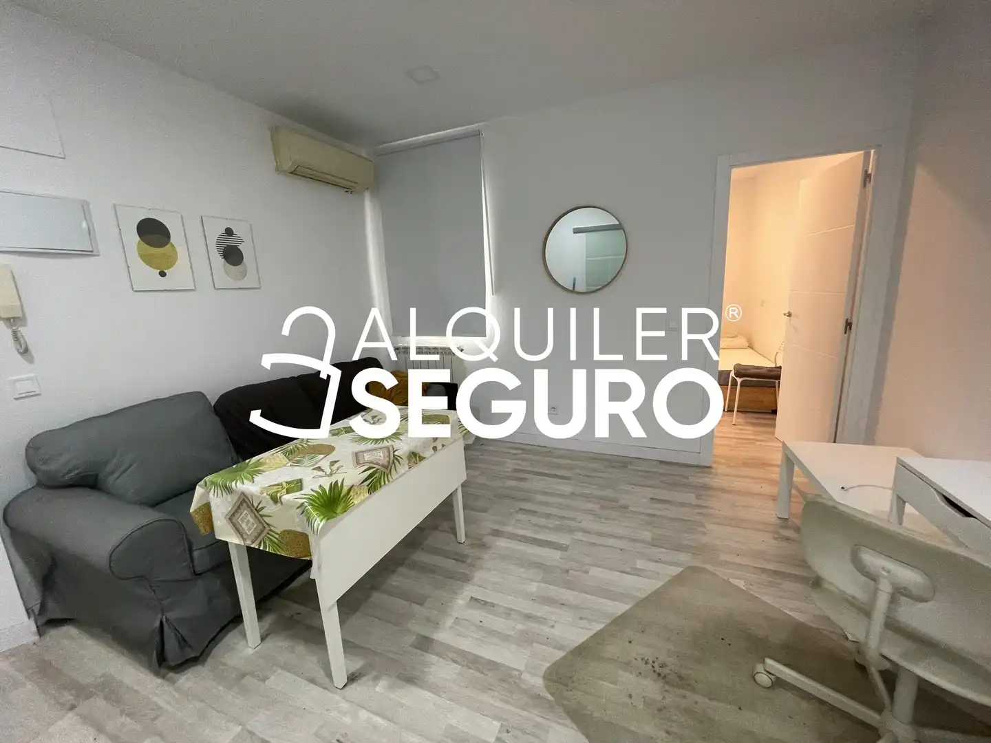 Habitación de Piso de alquiler en Madrid con Aire acondicionado, Calefacción y Amueblado