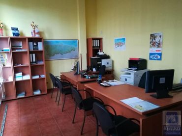 Local comercial en venda a Calle Santa Cecilia 1