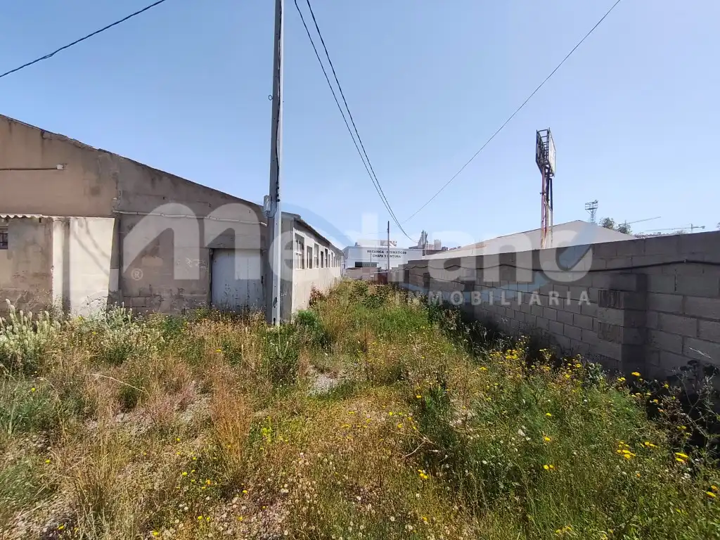 Nave industrial de alquiler en Villajoyosa / La Vila Joiosa