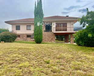 Vista exterior de Casa o xalet de lloguer en Tortellà amb Calefacció, Forn i Rentadora