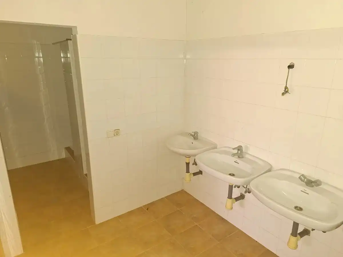 Badezimmer von Geschaftsraum zum Verkauf in La Oliva mit Möbliert