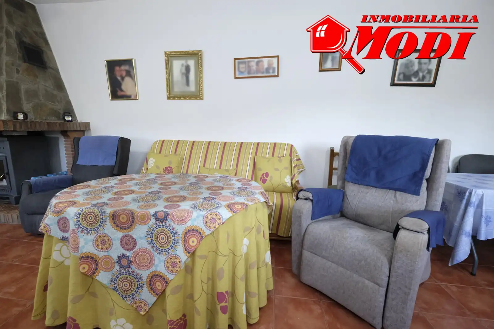Casa rústica amb jardí en venda a Villamena, imagen 6