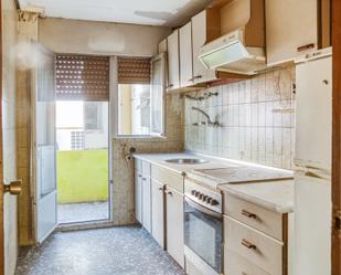 Kitchen of Flat for sale in Pina de Ebro