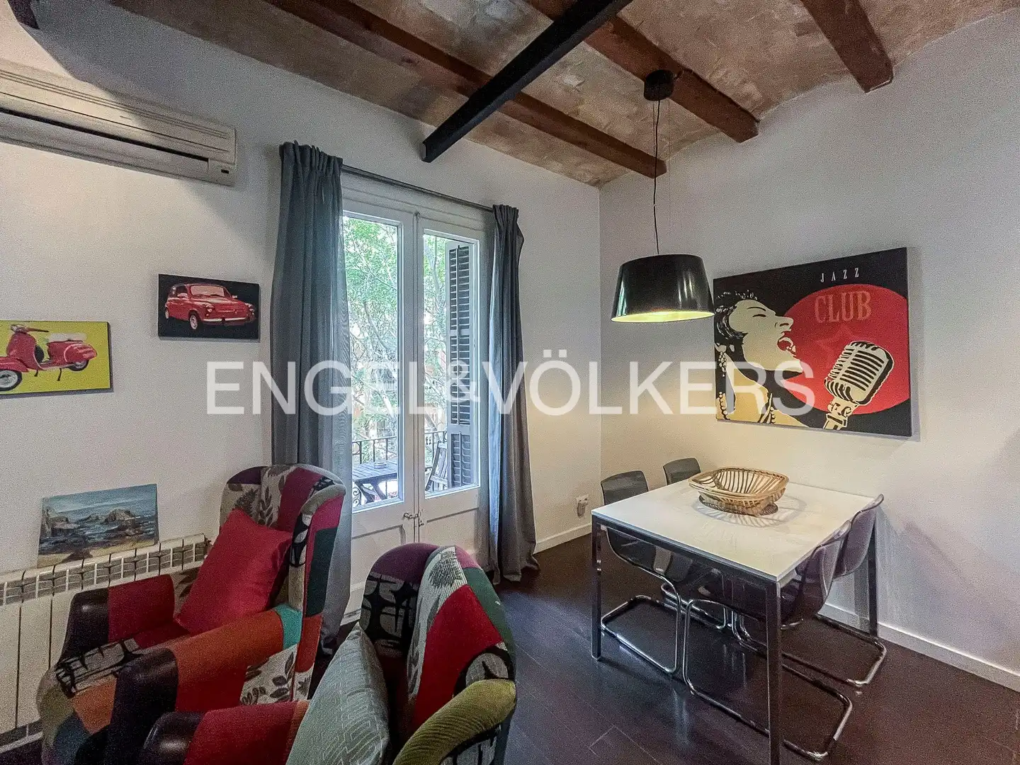 Appartamento con terrazza in vendita a Eixample