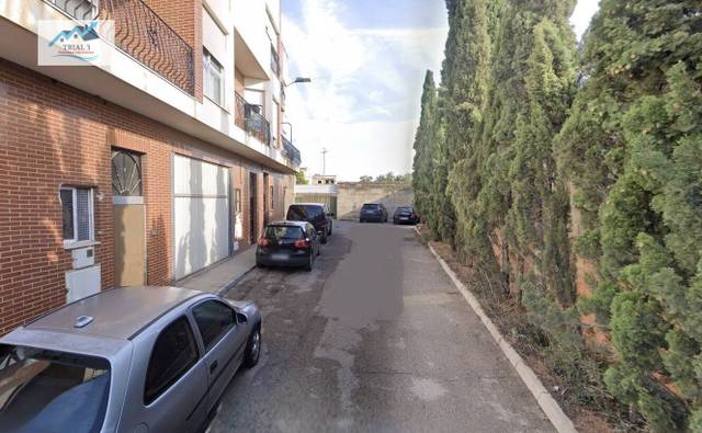 Casa-chalet en Venta en Calle BERGANTI en Ciutat del Transport - La Salera