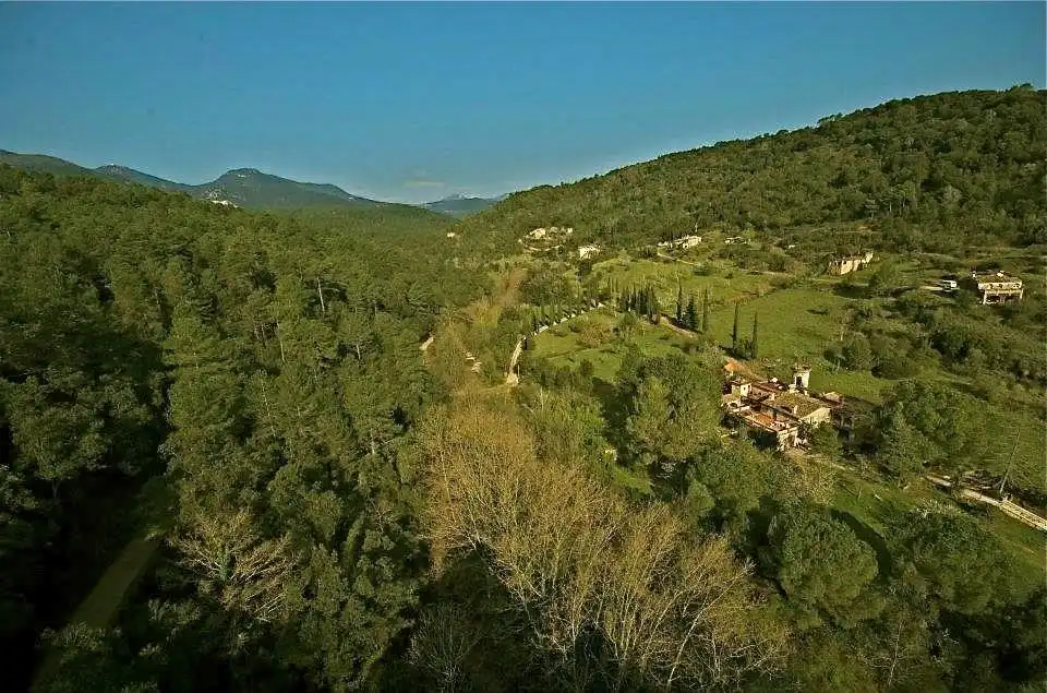 Casa rústica amb piscina en venda a Cabanelles, imagen 64