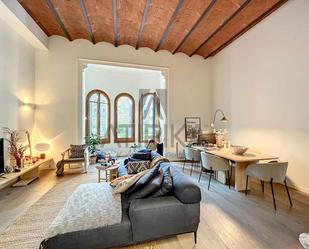 Living room of Flat for sale in  Barcelona Capital  with Air Conditioner and Balcony