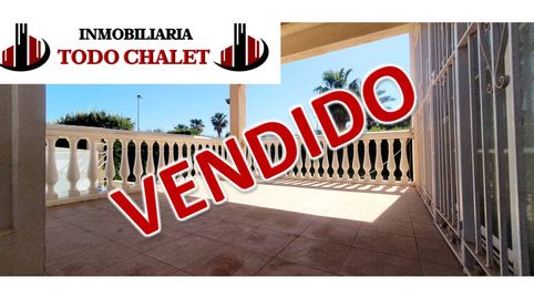 Chalet en venta en Almerimar