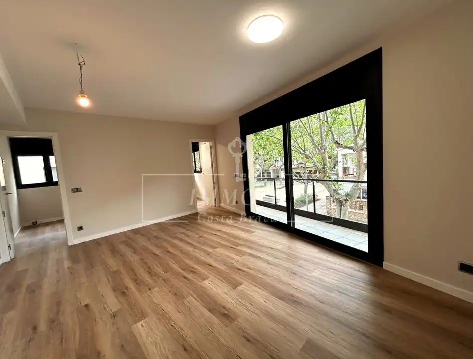 Flat for sale in Carrer Castellar, El Port