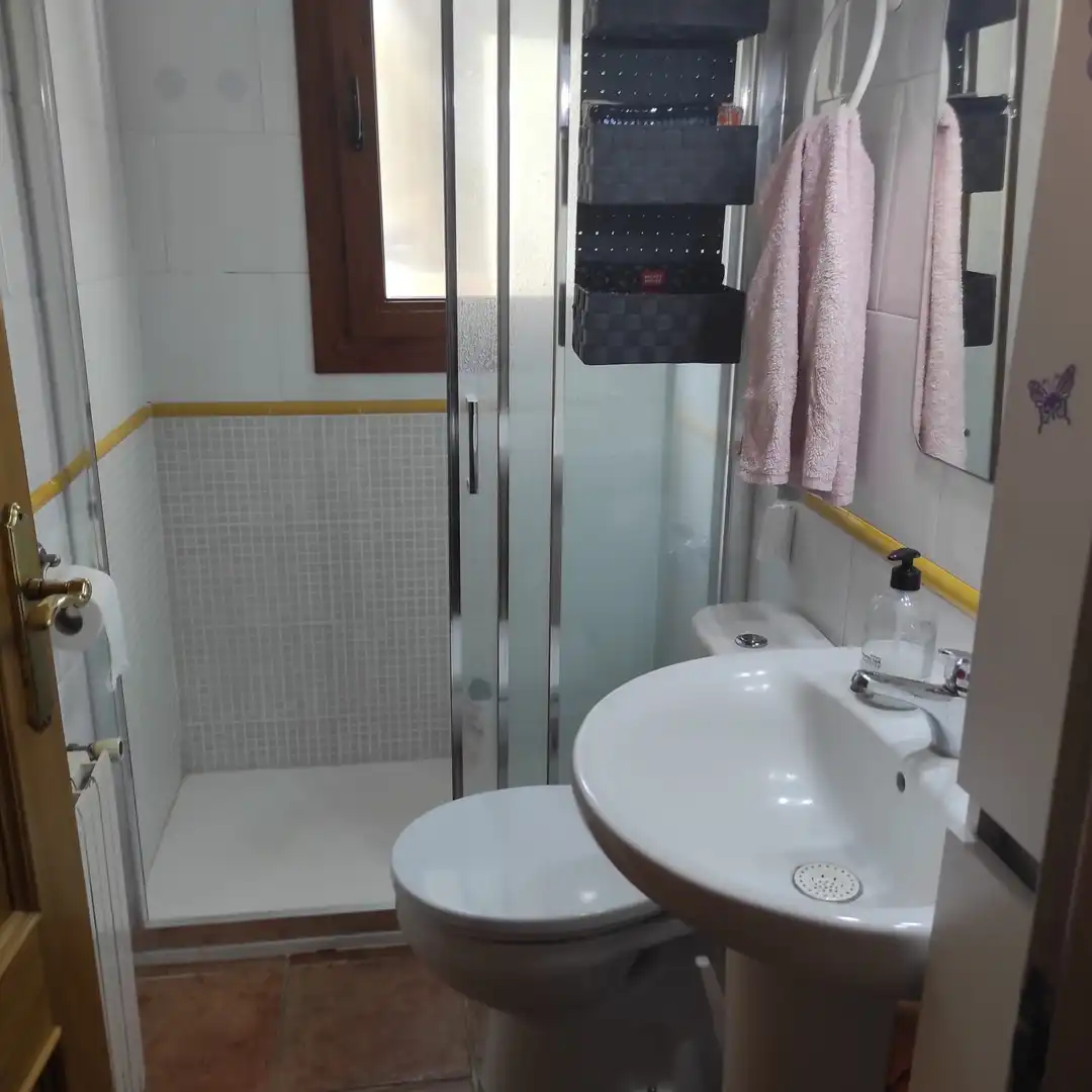 Bany de Casa o xalet en venda en Riells i Viabrea amb Calefacció, Jardí privat i Terrassa