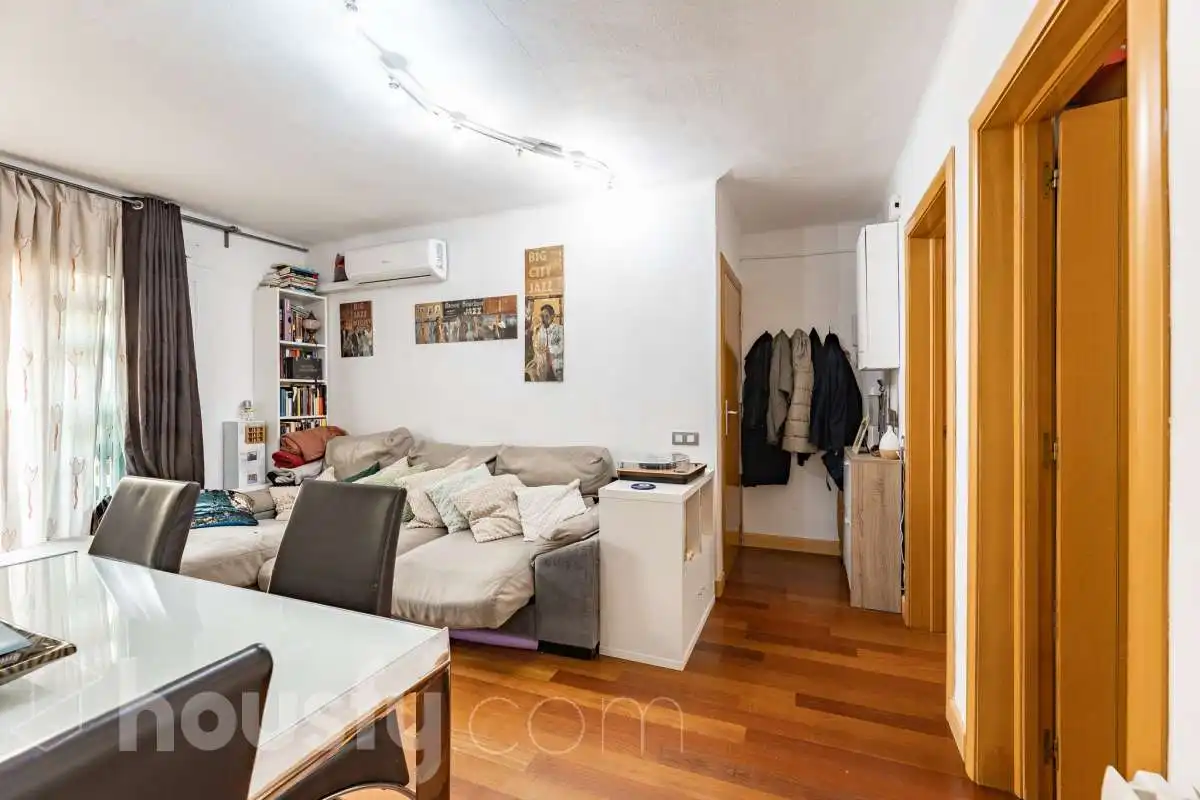 Wohnzimmer von Wohnung zum Verkauf in Barcelona mit Klimaanlage, Heizung und Möbliert