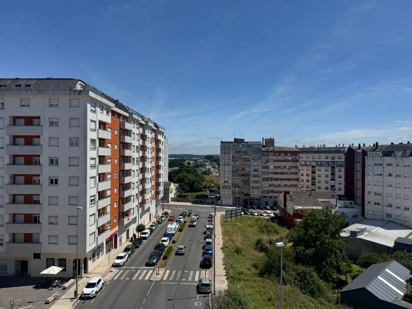 Vista exterior de Dúplex en venda en Lugo amb Calefacció, Terrassa i Traster