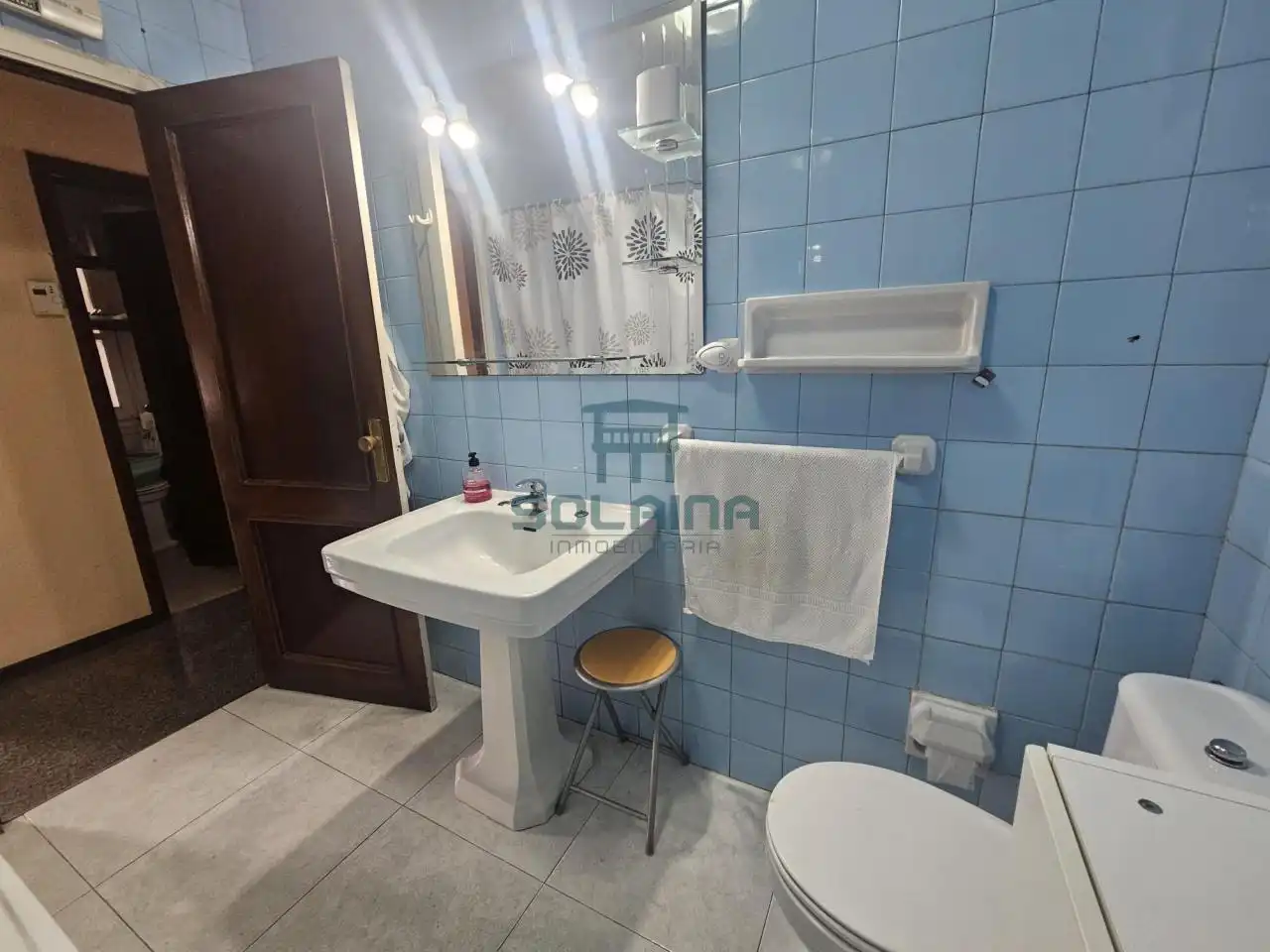 Bathroom of Flat for sale in Ourense Capital   with Heating and Balcony