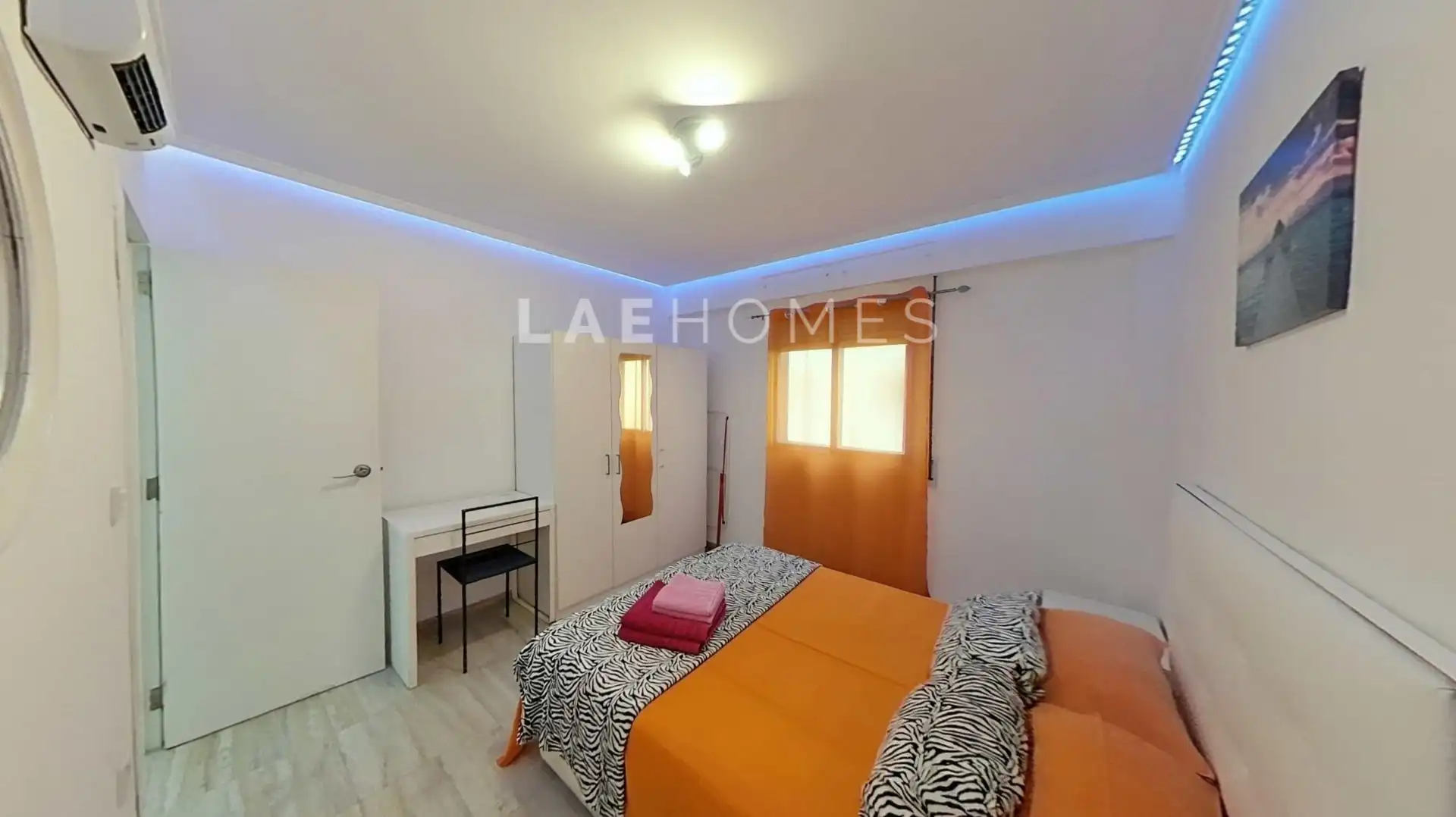Dormitori de Apartament en venda en Valencia amb Aire condicionat, Calefacció i Moblat