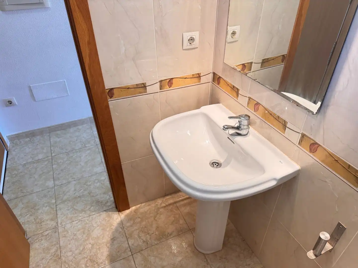 Baño de Apartamento en venta en Roquetas de Mar con Aire acondicionado, Terraza y Amueblado