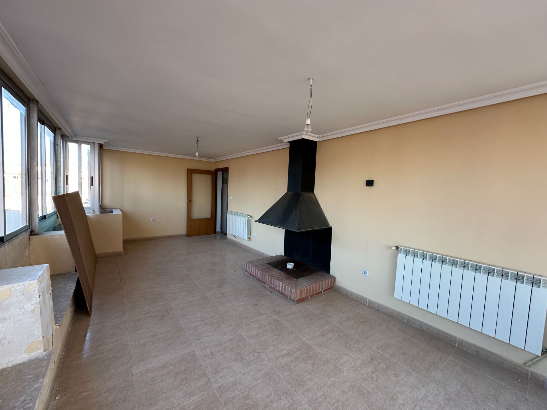 Sala de estar de Ático en venta en Úbeda con Aire acondicionado y Terraza