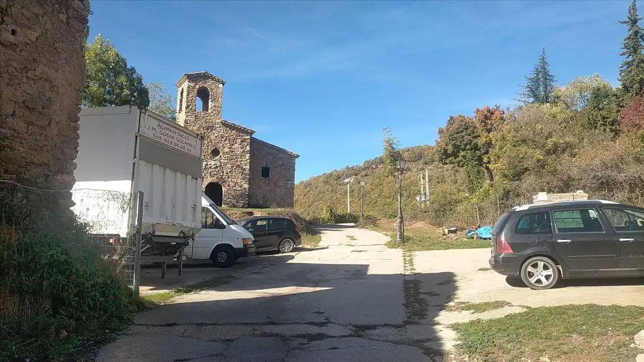Aparcament de Pis en venda en Sarroca de Bellera amb Jardí privat