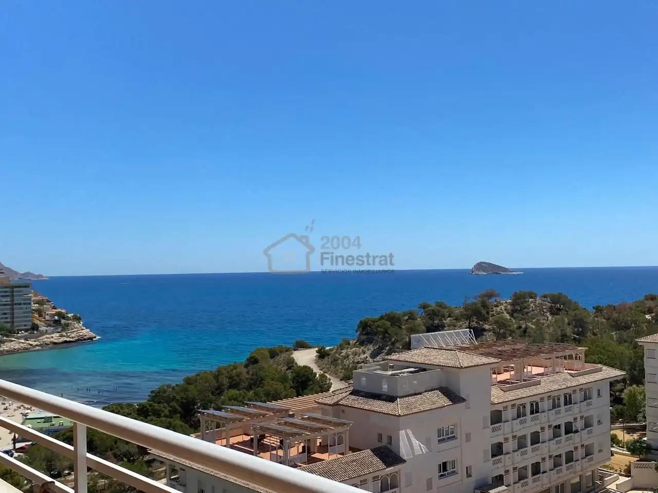 Vista exterior de Ático en venta en Villajoyosa / La Vila Joiosa con Aire acondicionado, Terraza y Piscina comunitaria