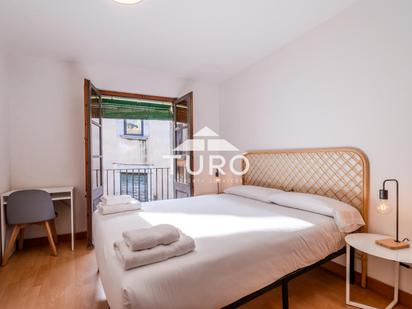 Bedroom of Attic to rent in Girona Capital  with Heating, Oven and Washing machine