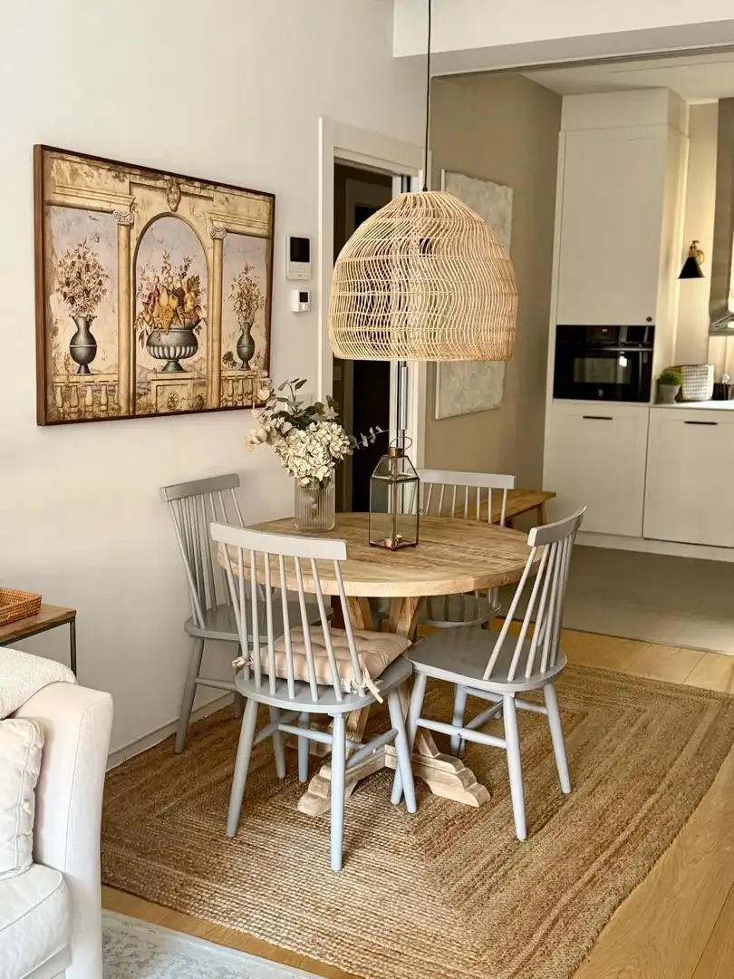 Comedor de Apartamento de alquiler en León Capital  con Calefacción, Parquet y Amueblado