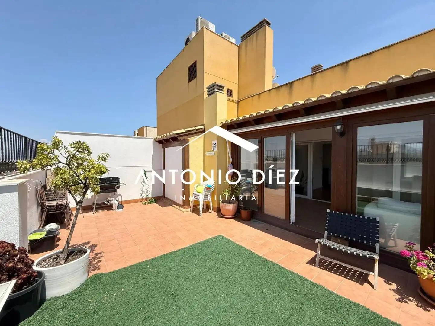 Exterior view of Attic for sale in Aspe  with Air Conditioner, Terrace and Storage room