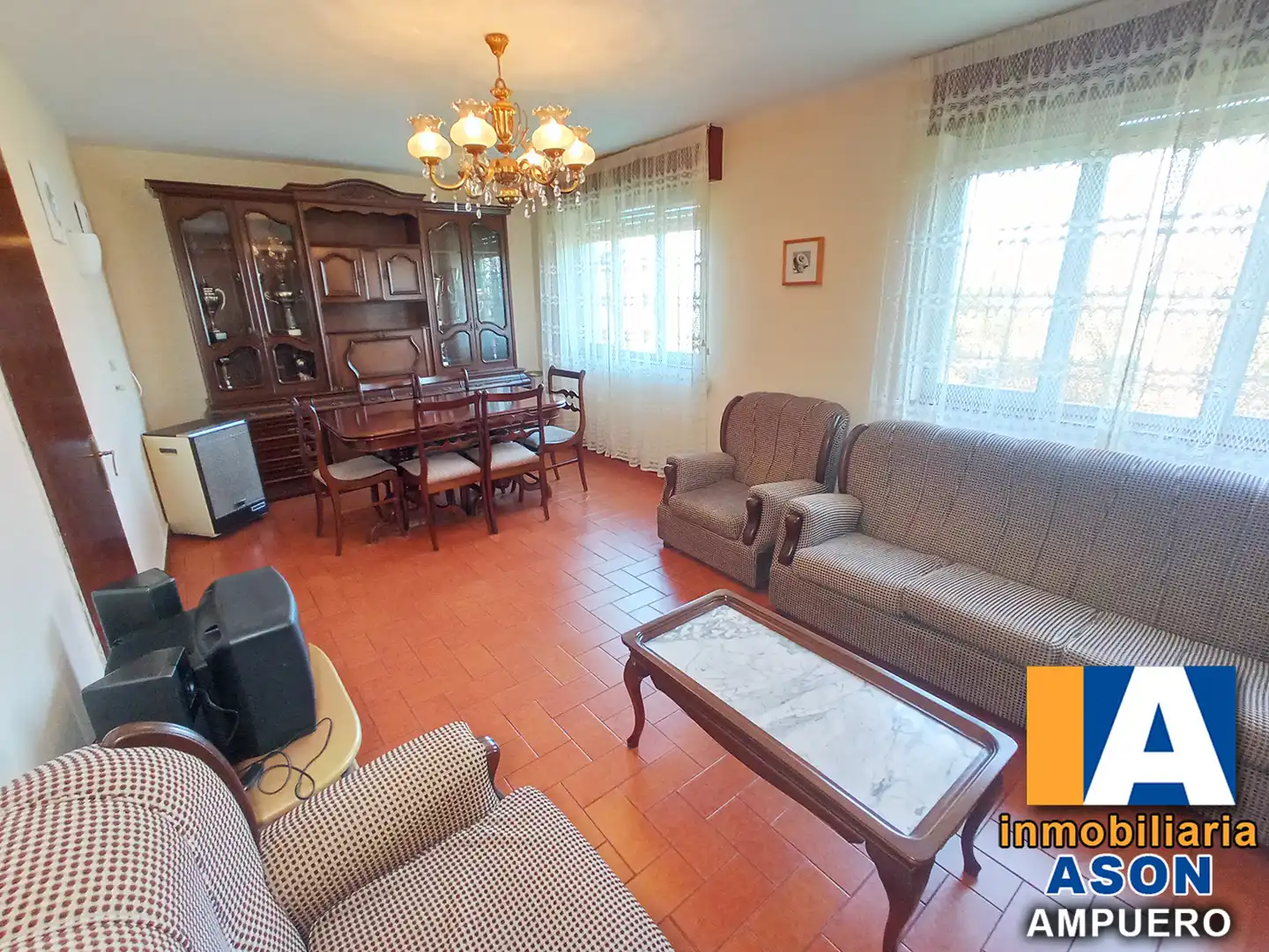 Sala de estar de Casa o chalet en venta en Ampuero con Jardín privado, Terraza y Amueblado