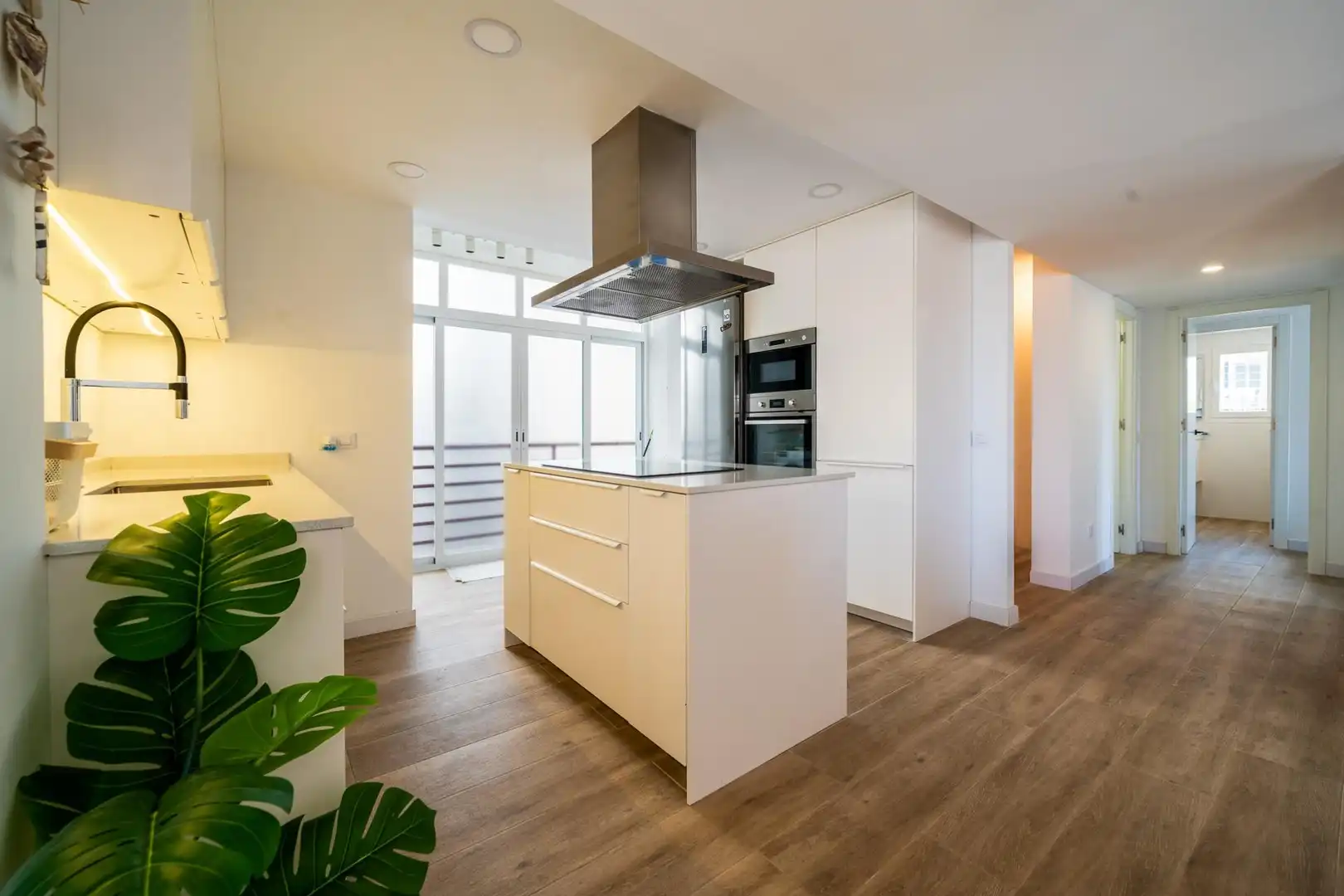 Cuina de Pis en venda en  Palma de Mallorca amb Aire condicionat, Calefacció i Terrassa