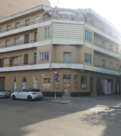 Foto 2 de Casa o xalet en venda a Plaça Pau Casals, 1, Balaguer, Lleida