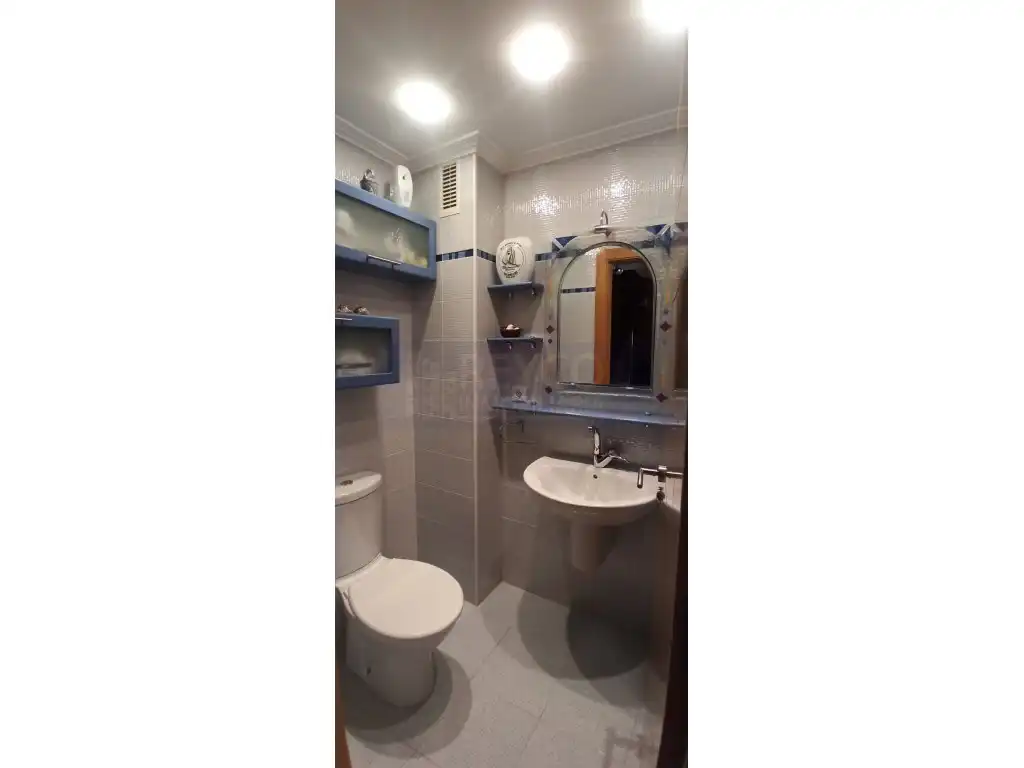 Baño de Casa adosada en venta en Miranda de Ebro con Jardín privado y Piscina