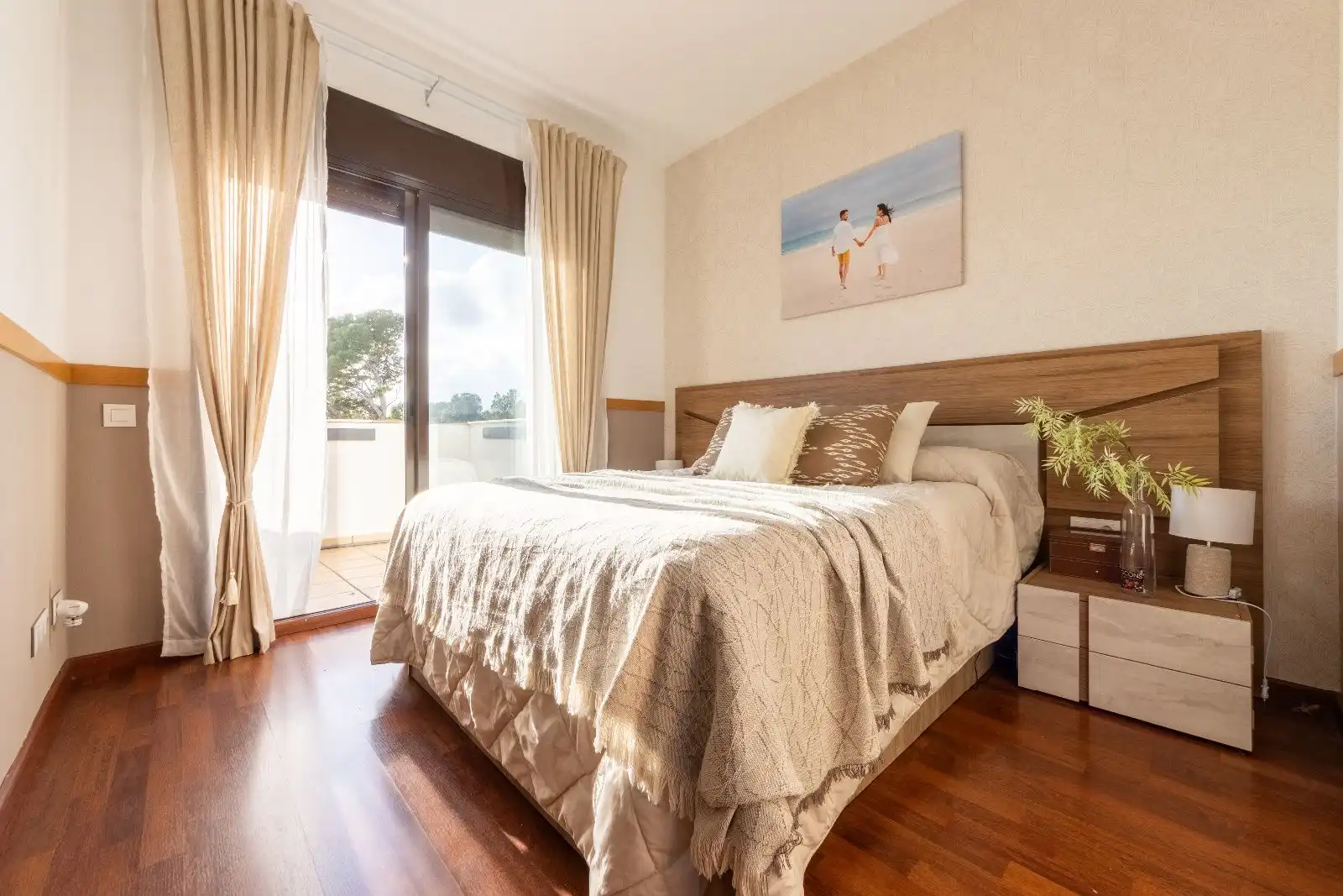 Dormitori de Casa adosada en venda en Mont-roig del Camp amb Aire condicionat, Calefacció i Jardí privat