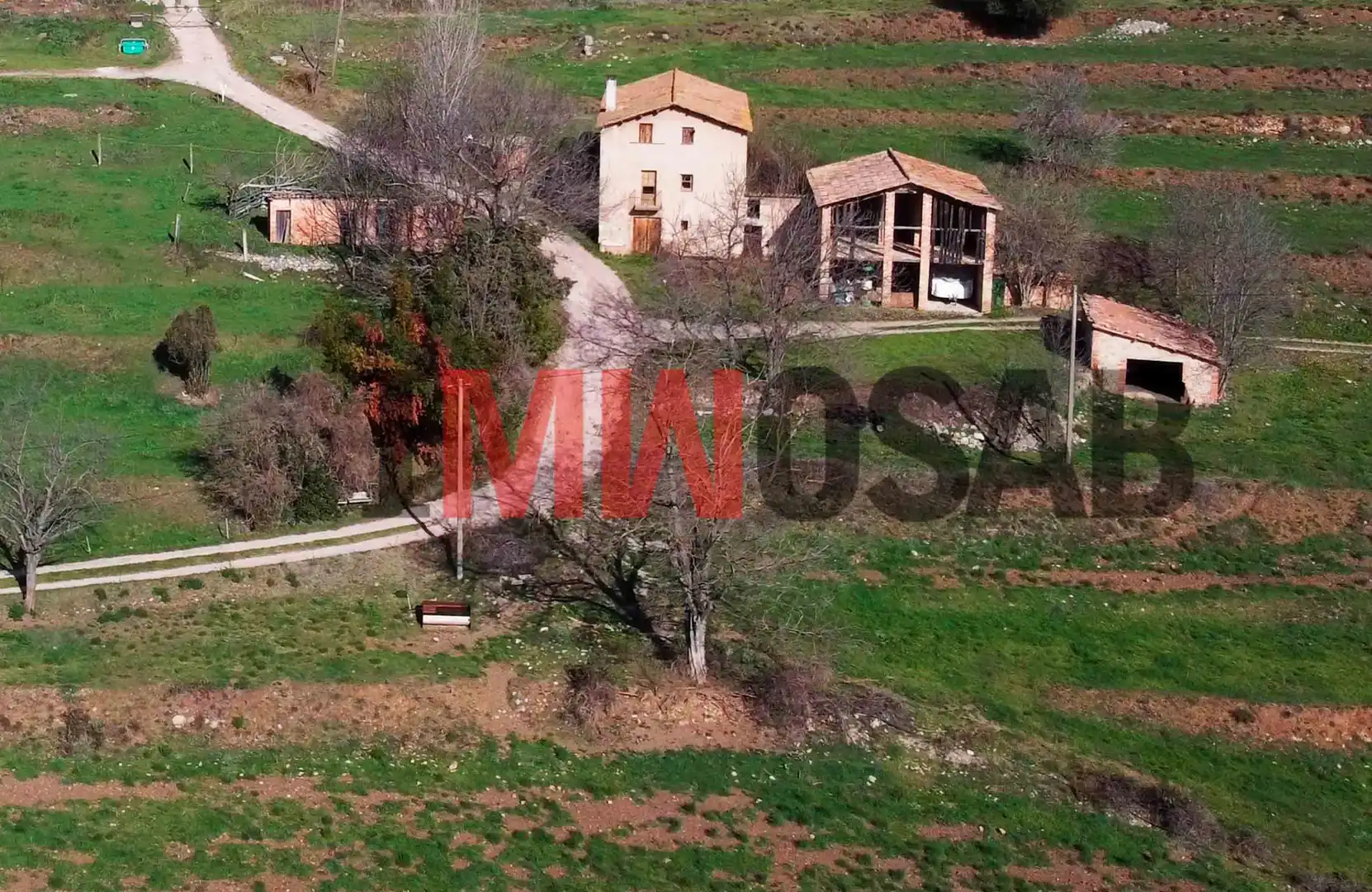 Finca rústica en venta en Berga con Jardín privado