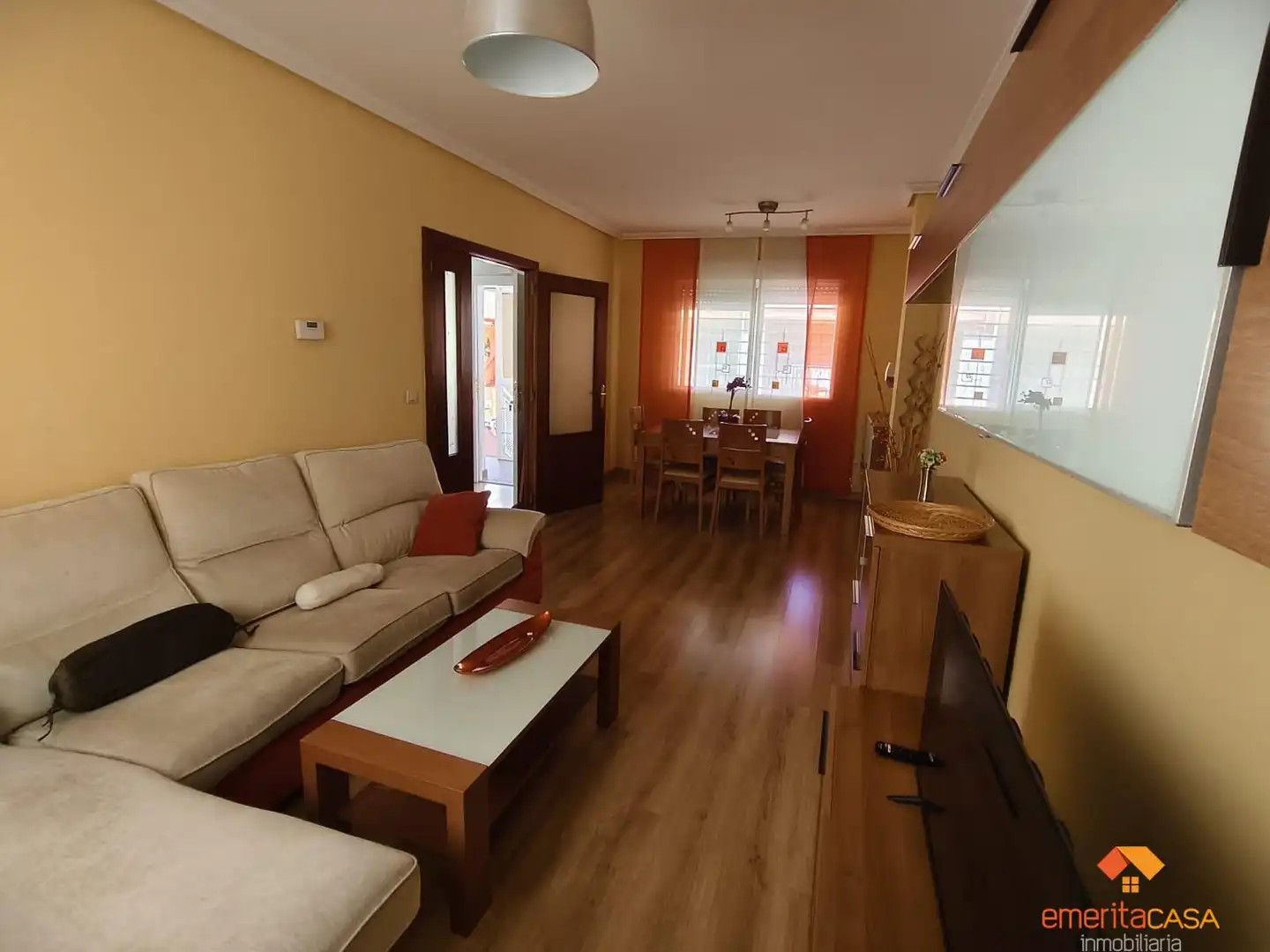 Sala d'estar de Casa o xalet en venda en Cáceres amb Aire condicionat, Calefacció i Traster