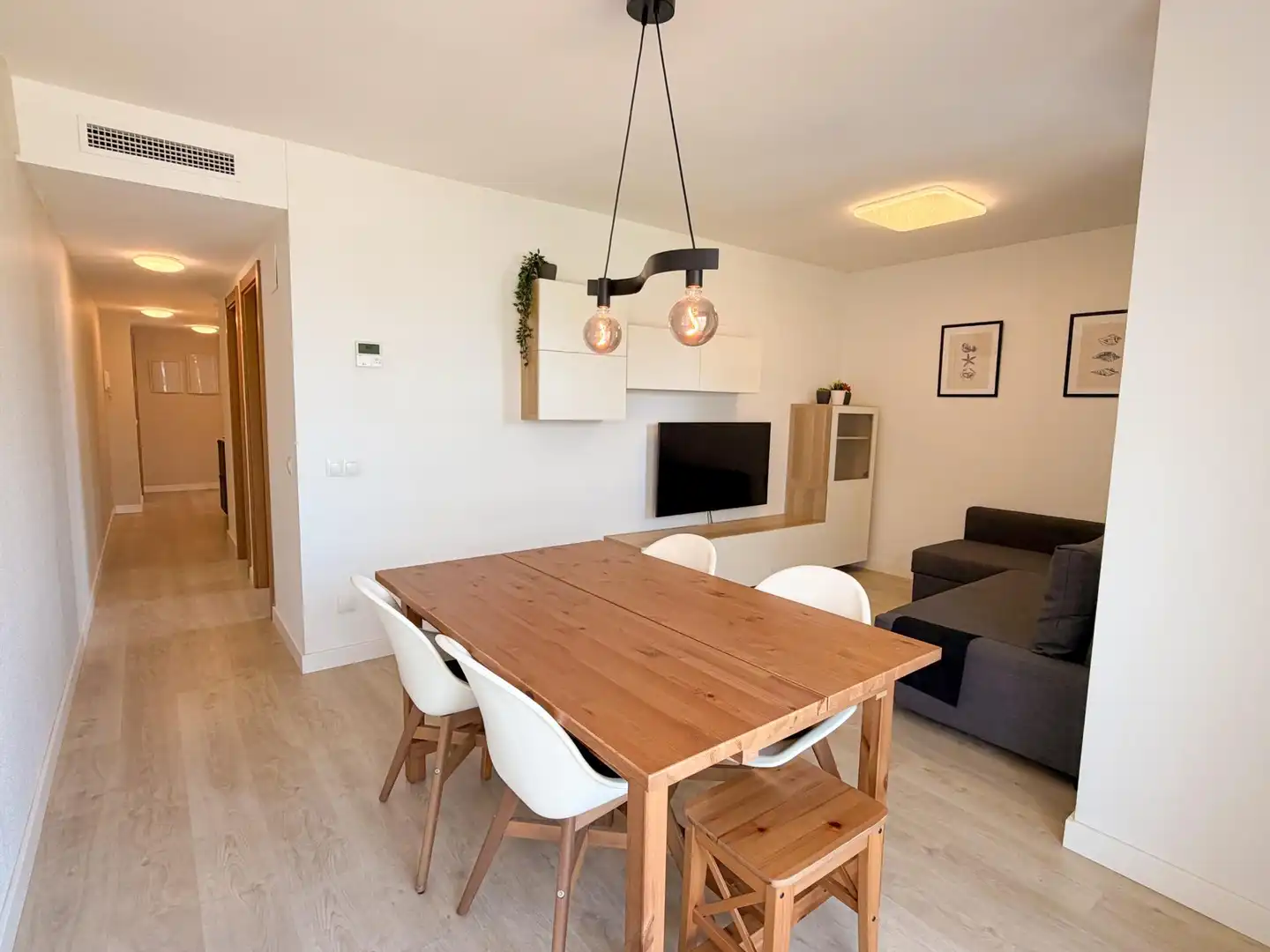 Comedor de Apartamento de alquiler en El Puig de Santa Maria con Aire acondicionado, Calefacción y Terraza