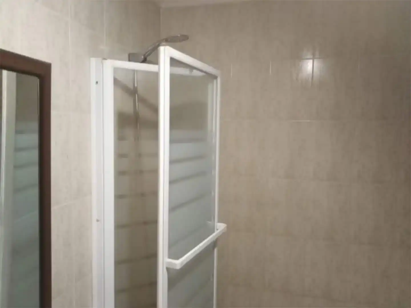 Baño de Piso para compartir en Madrid con Parquet, Amueblado y Horno