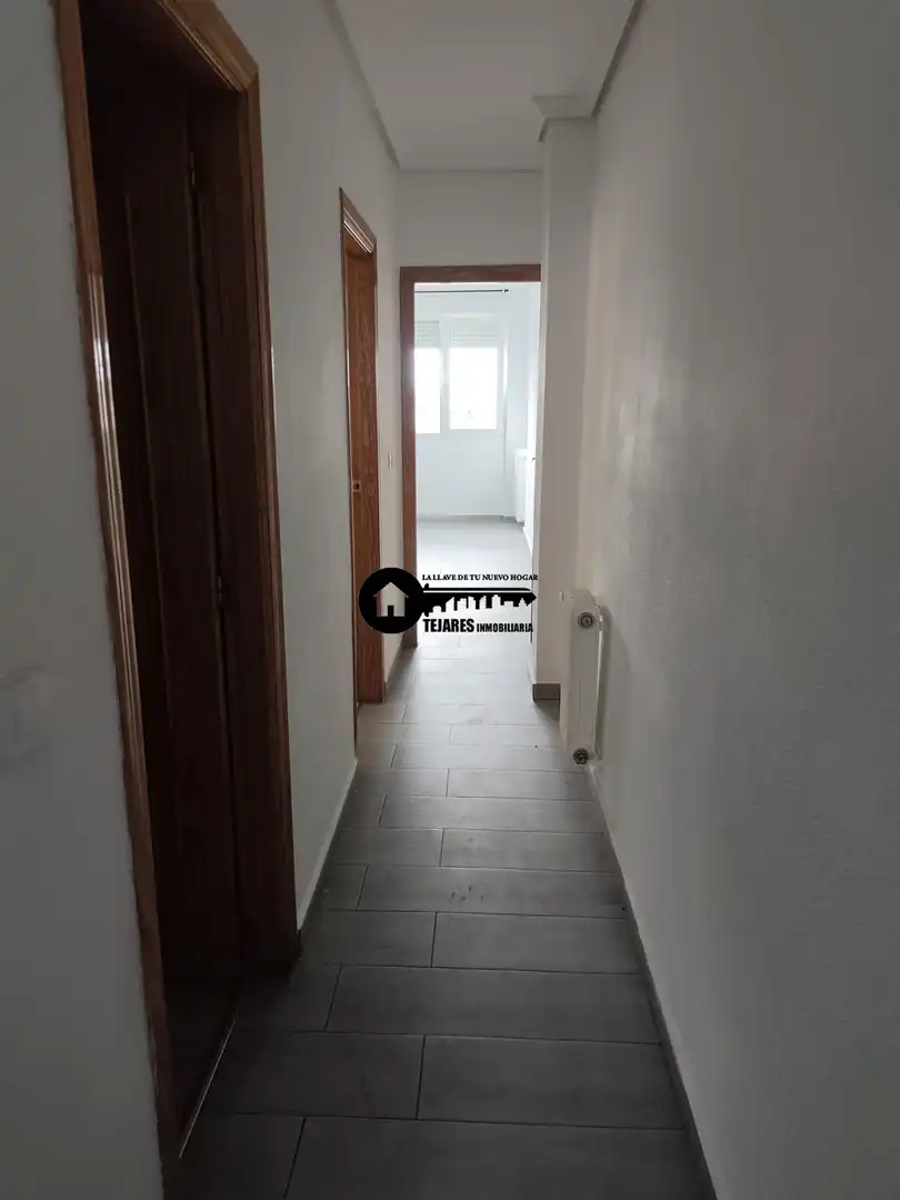 Piso en venta en Albacete con Calefacción, Trastero y Balcón