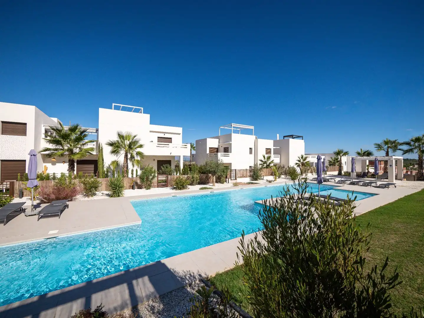 Schwimmbecken von Haus oder Chalet zum Verkauf in Algorfa mit Klimaanlage, Heizung und Privatgarten