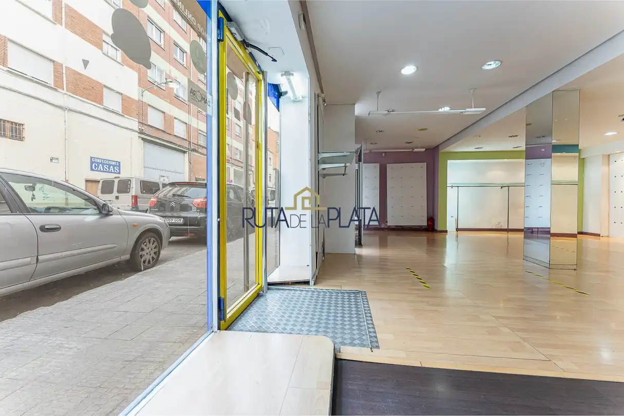 Local comercial en venda a Calle Argentina 8, imagen 10