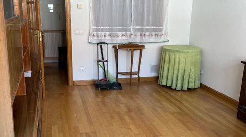 Foto 2 de Apartament en venda a Calle Malatos, San Pedro de la Fuente, Burgos Capital