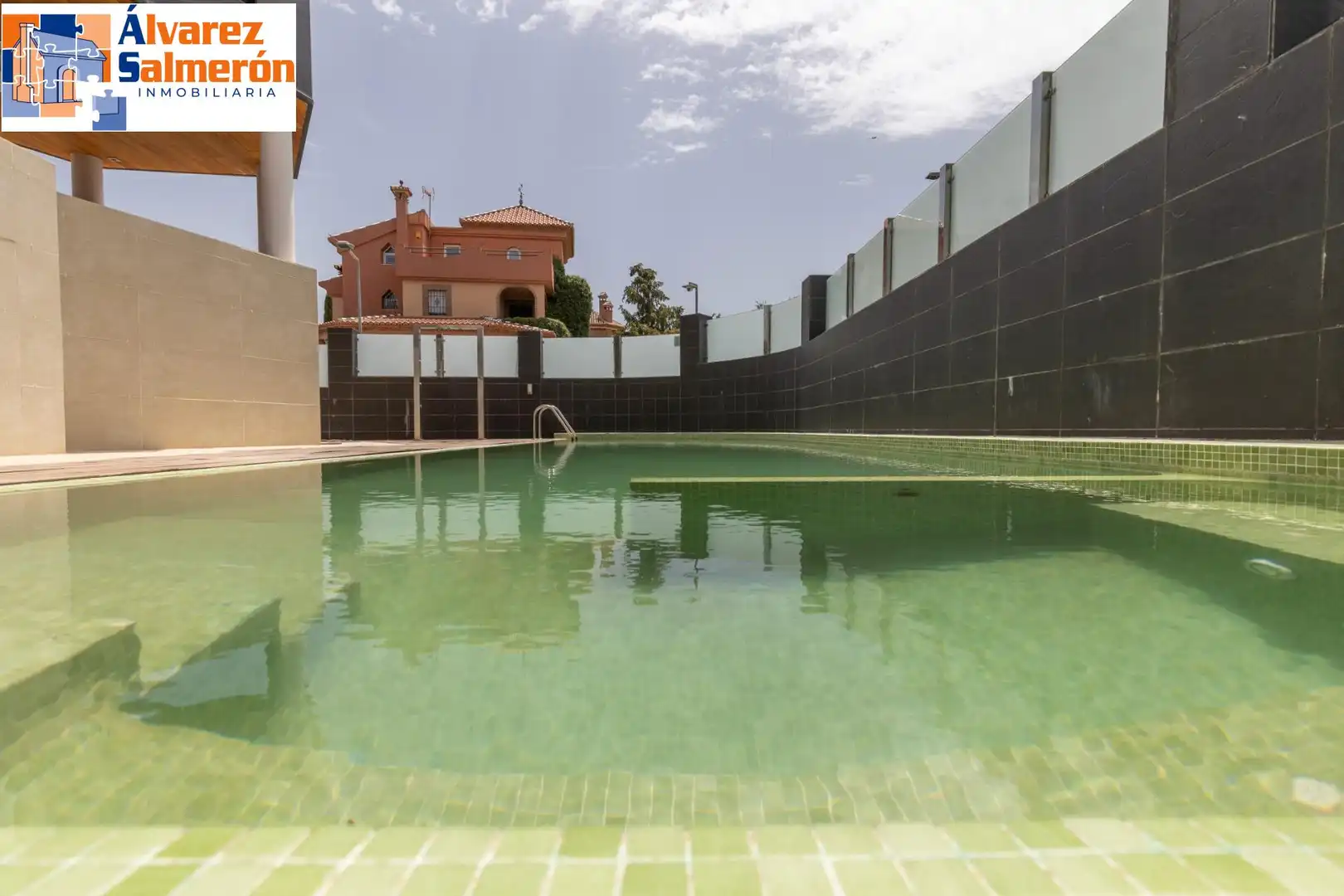 Chalet con piscina en venta en Urbanizacion EL CARMELO, imagen 4