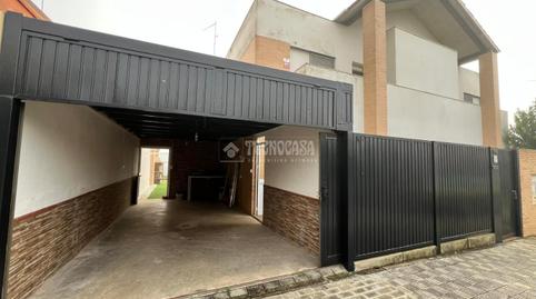 Foto 2 de Casa o chalet en venta en C. Verdejo, Loreto, Espartinas