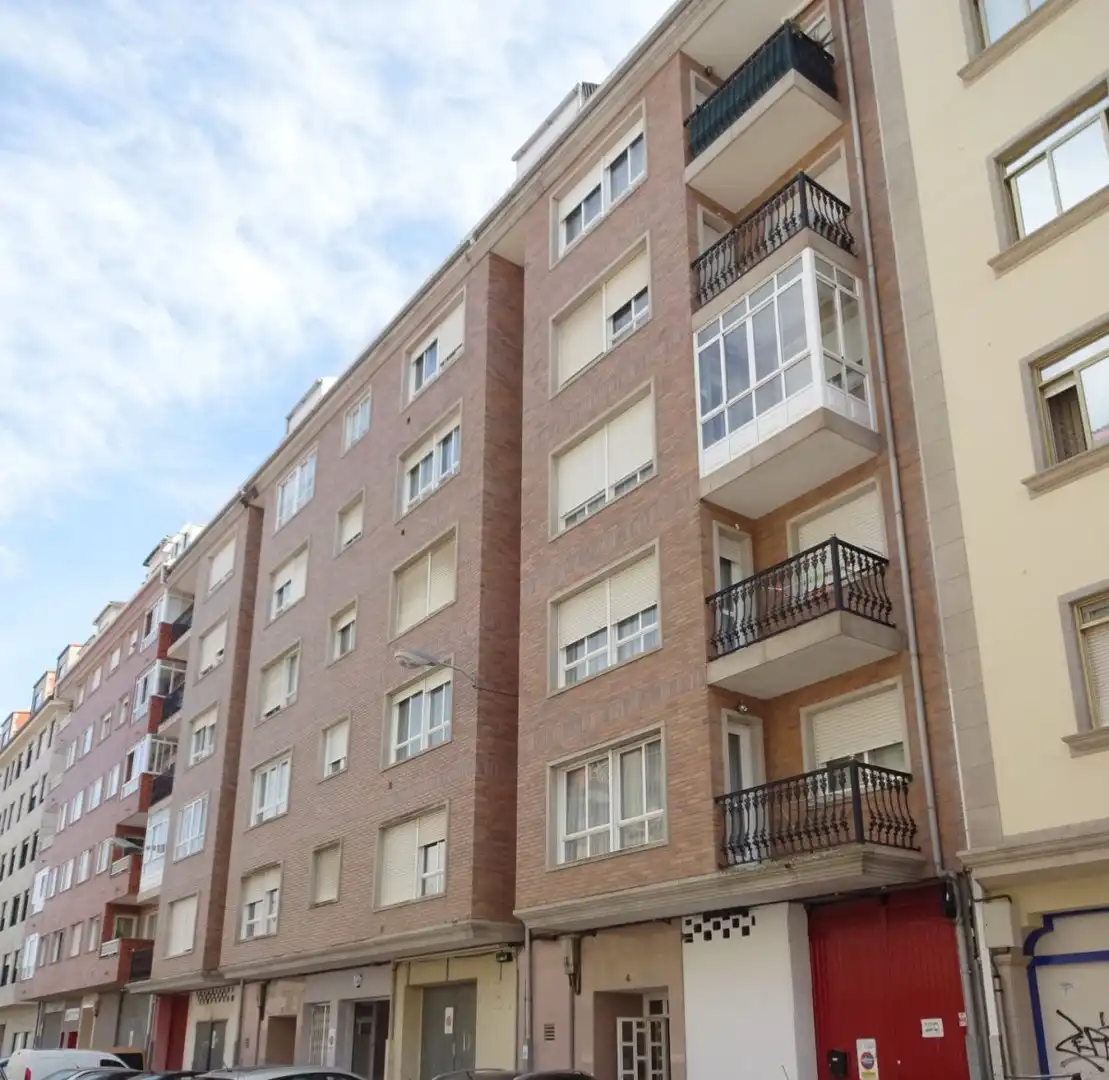 Vista exterior de Piso en venta en Vilagarcía de Arousa