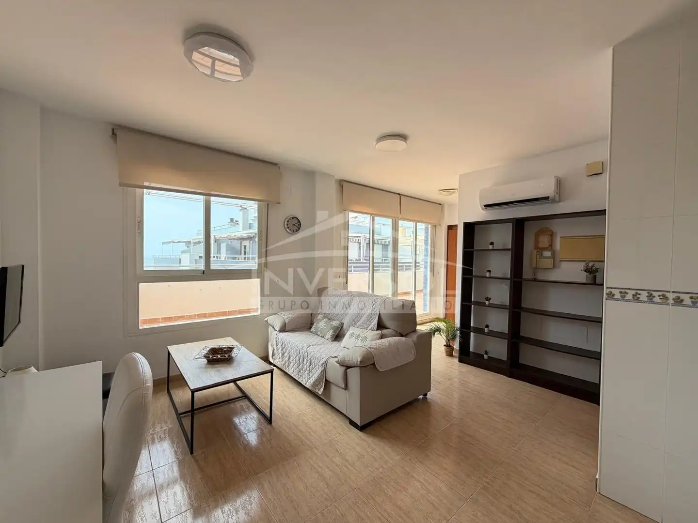 Sala de estar de Ático en venta en El Ejido con Aire acondicionado, Calefacción y Terraza